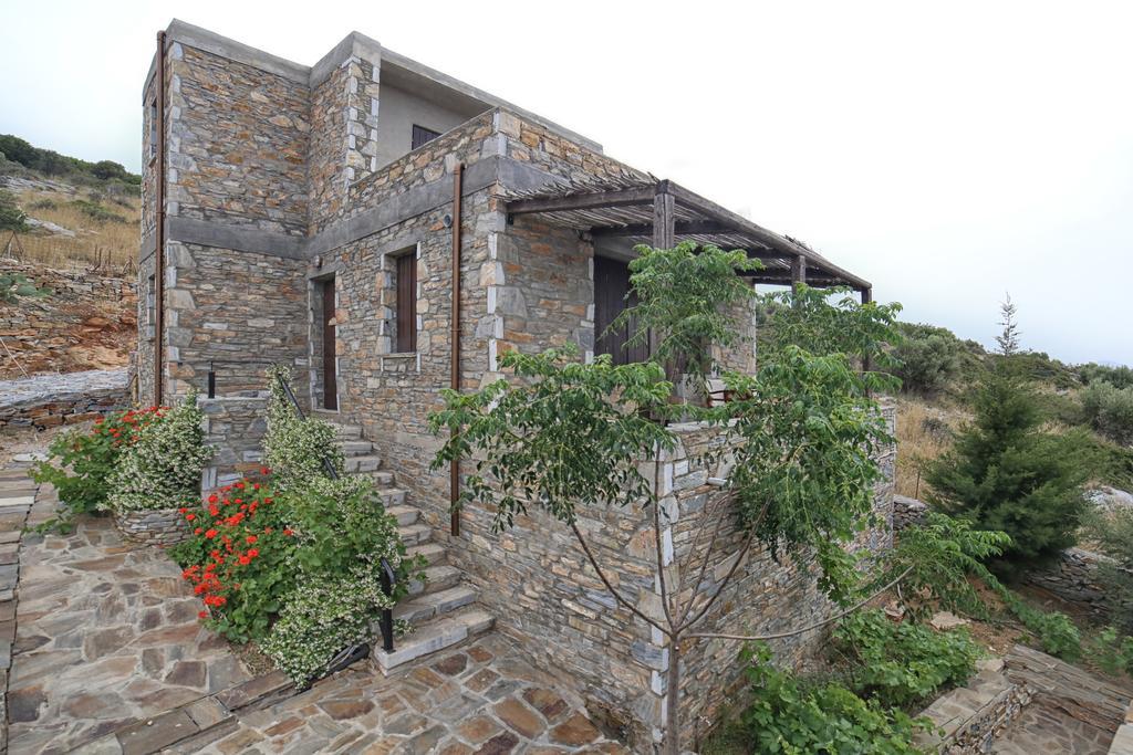 Pyrgos Traditional Village Agios Kirykos  Exterior photo