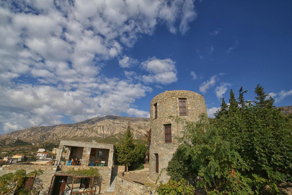 Pyrgos Traditional Village Agios Kirykos  Exterior photo